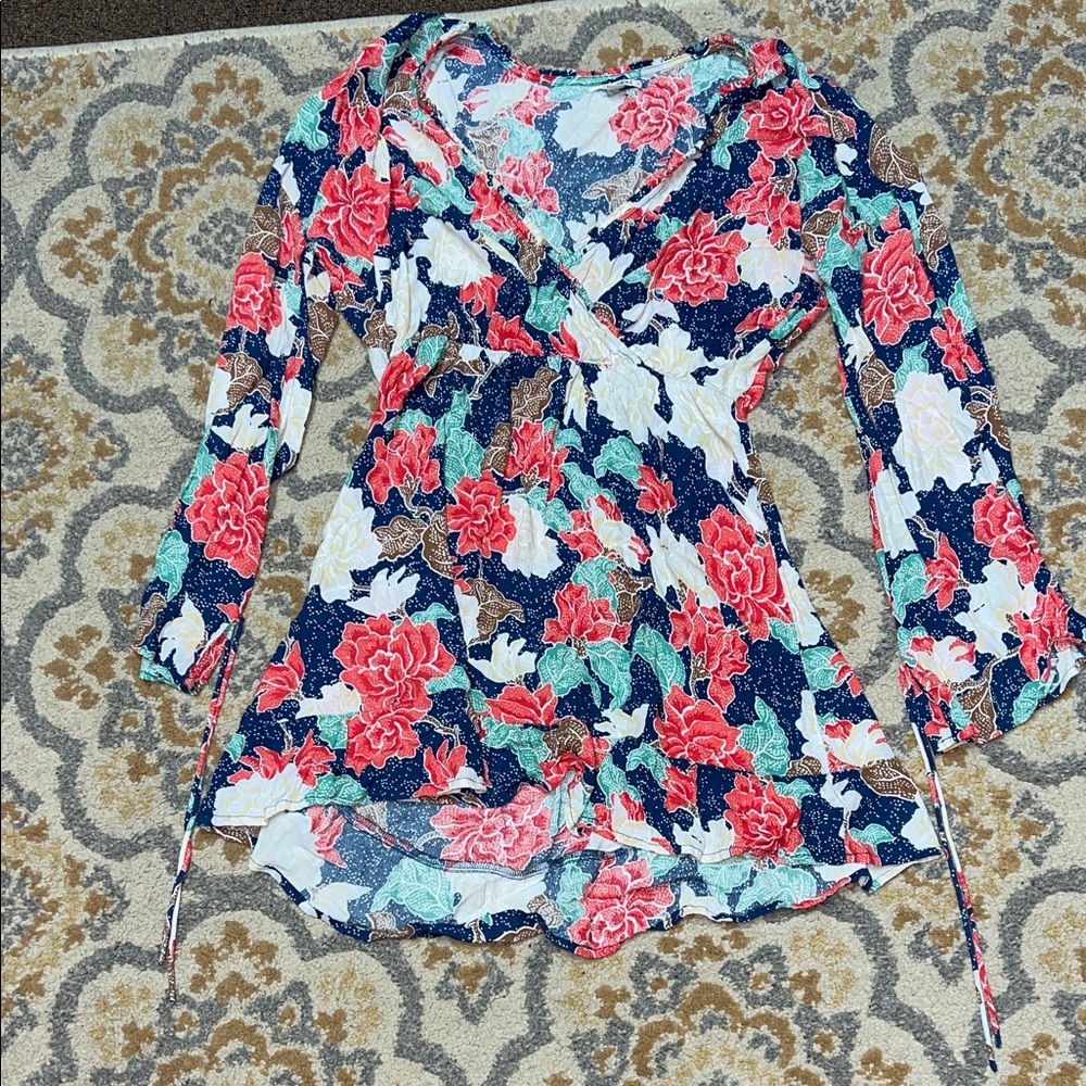 Amuse Society blue floral long sleeve mini dress